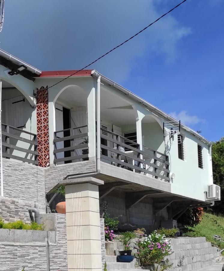 "Au Magnifique Vue " Villa Le Marin Exterior photo